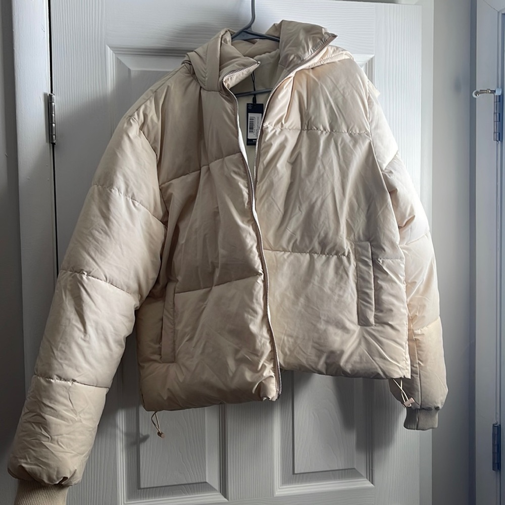 Puffer coat never worn